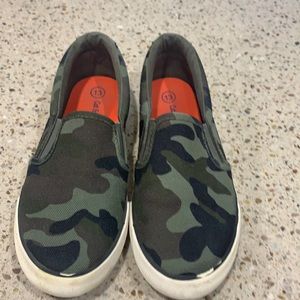 Cat & Jack slip on shoes
